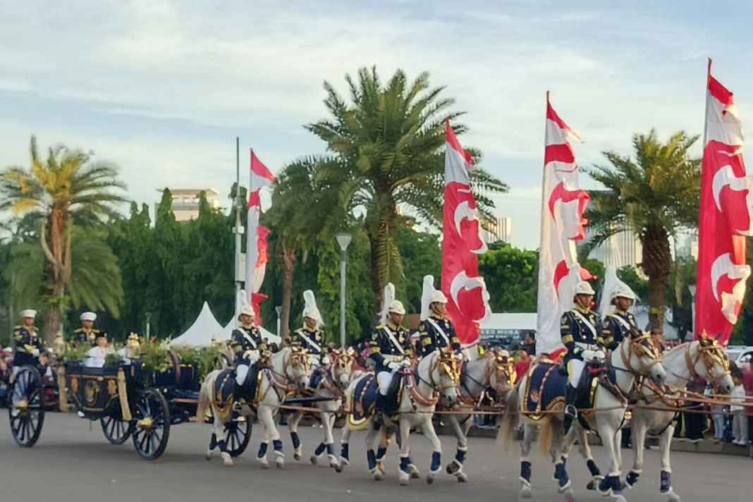 Kereta Kencana-03-upload