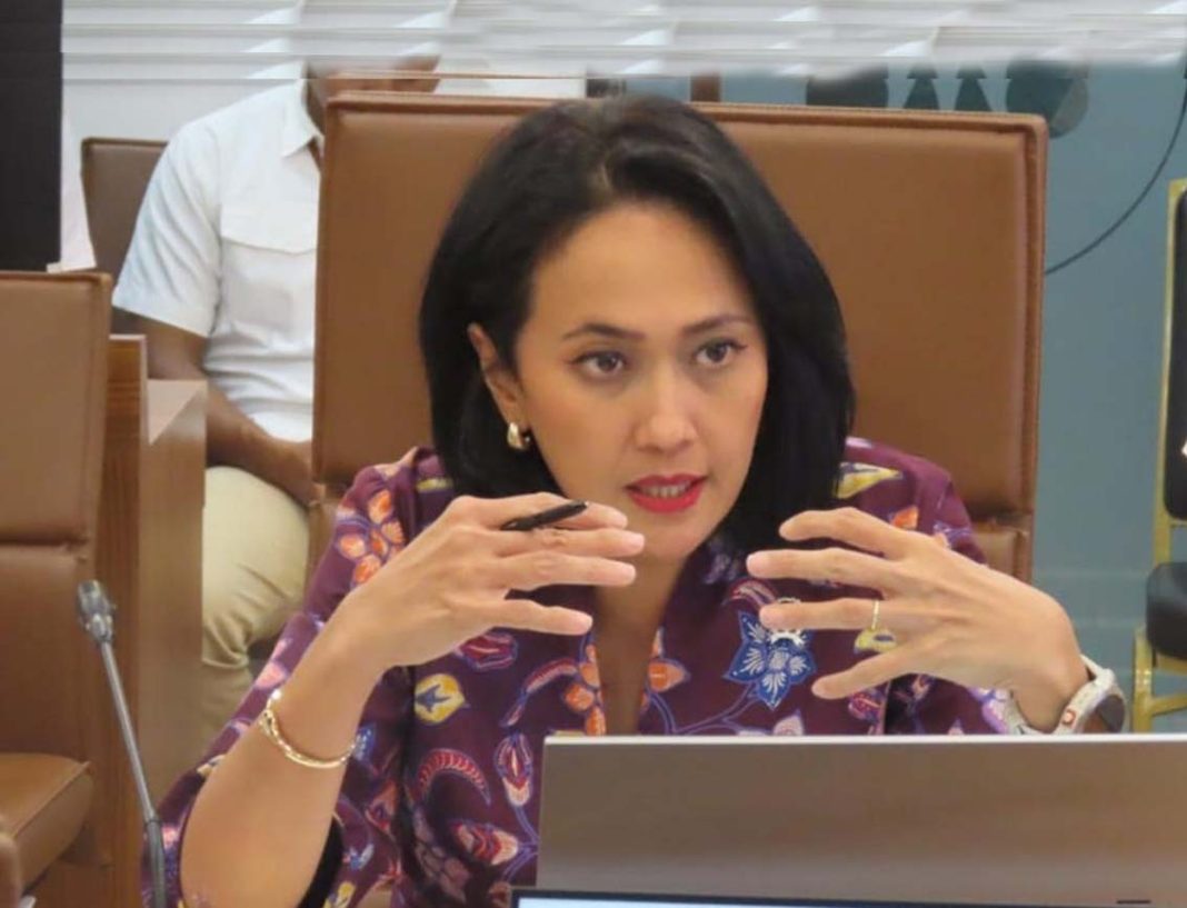 WamenP2MI-Christina-02-upload